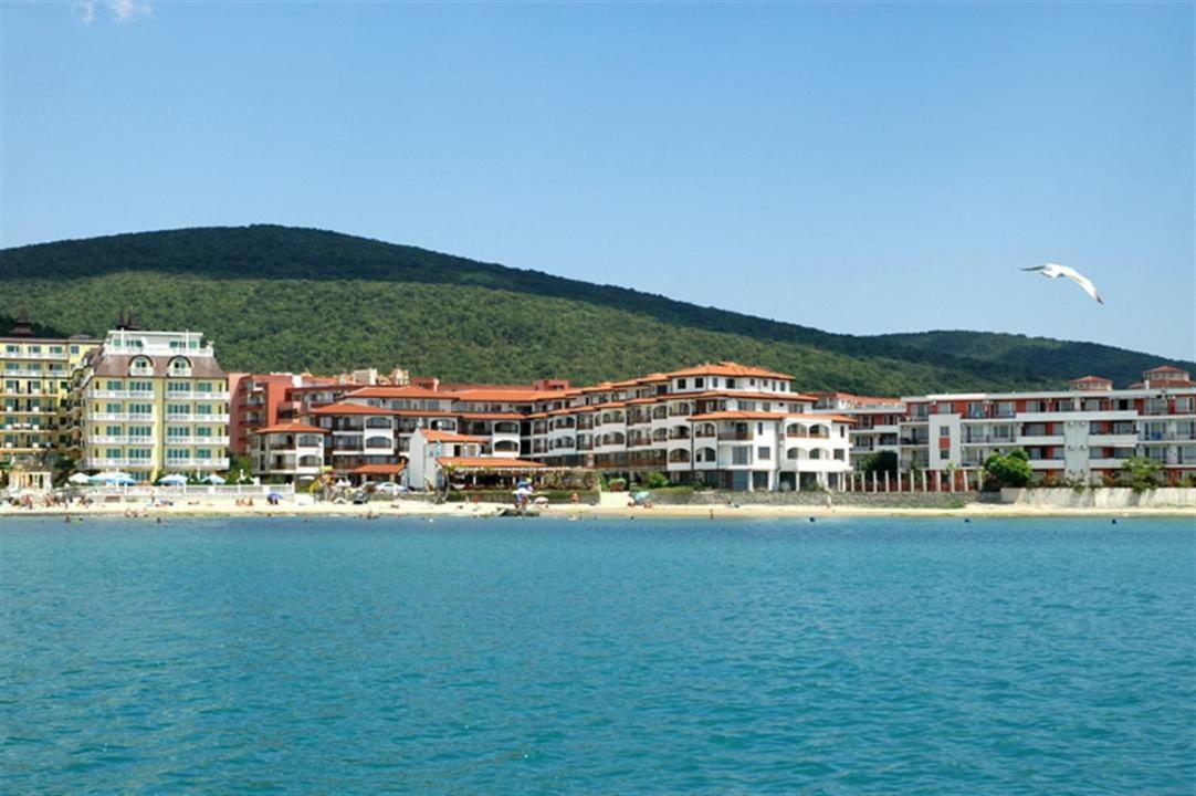 Apartamens For Rent At The Beach Bulgaria Apartment Sveti Vlas Luaran gambar